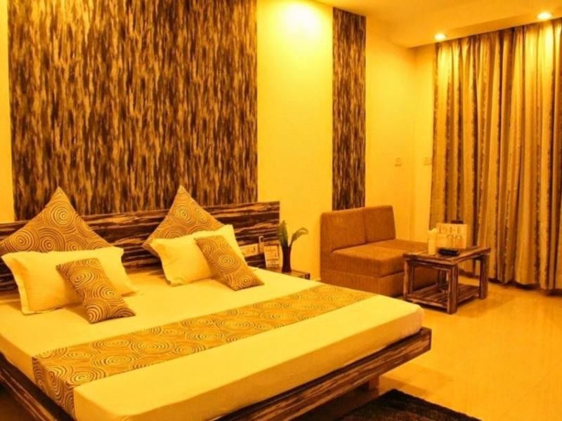 Hotel Shalimar Deluxe Bhopal Exterior photo