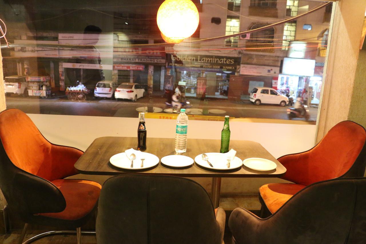 Hotel Shalimar Deluxe Bhopal Exterior photo