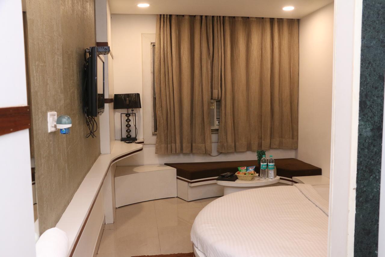 Hotel Shalimar Deluxe Bhopal Exterior photo