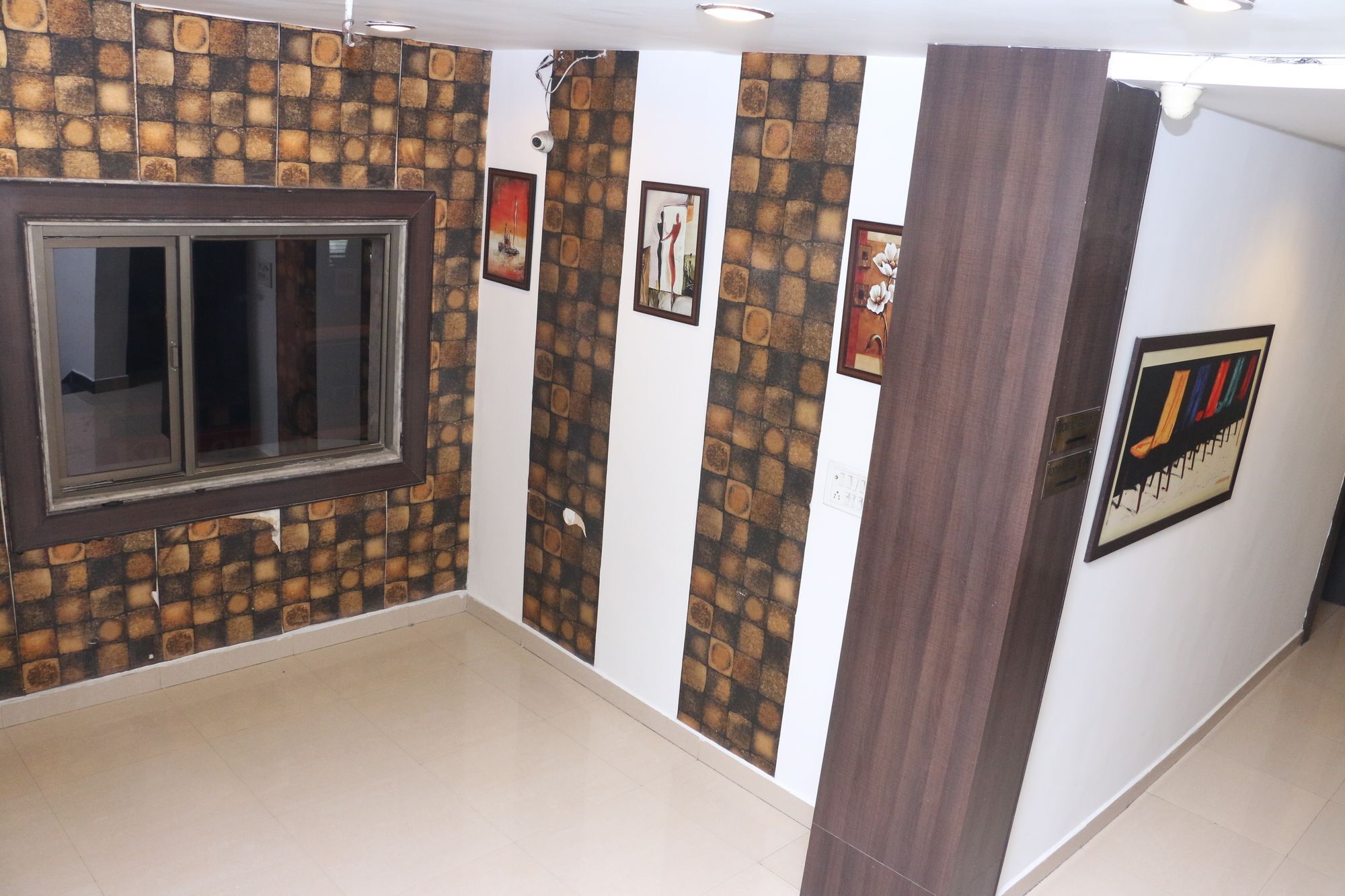 Hotel Shalimar Deluxe Bhopal Exterior photo